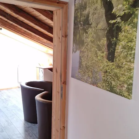 Im Landhausstil Fuer Monteure In Apartmán *