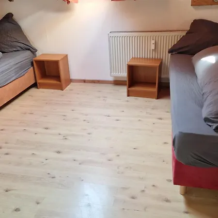 Wohnung Mit 5 Schlafzimmern Im Landhausstil Fuer Monteure In Budenheim A60 A66 Anbindung * Budenheim