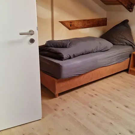 דירה Wohnung Mit 5 Schlafzimmern Im Landhausstil Fuer Monteure In Budenheim A60 A66 Anbindung Budenheim