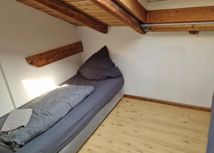 Im Landhausstil Fuer Monteure In Apartamento