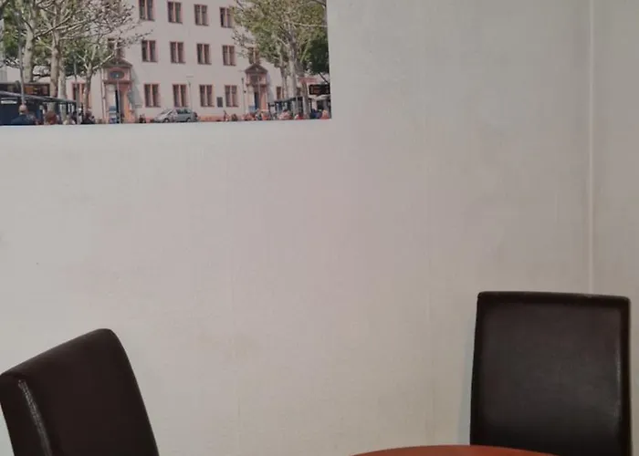 Im Landhausstil Fuer Monteure In Apartamento